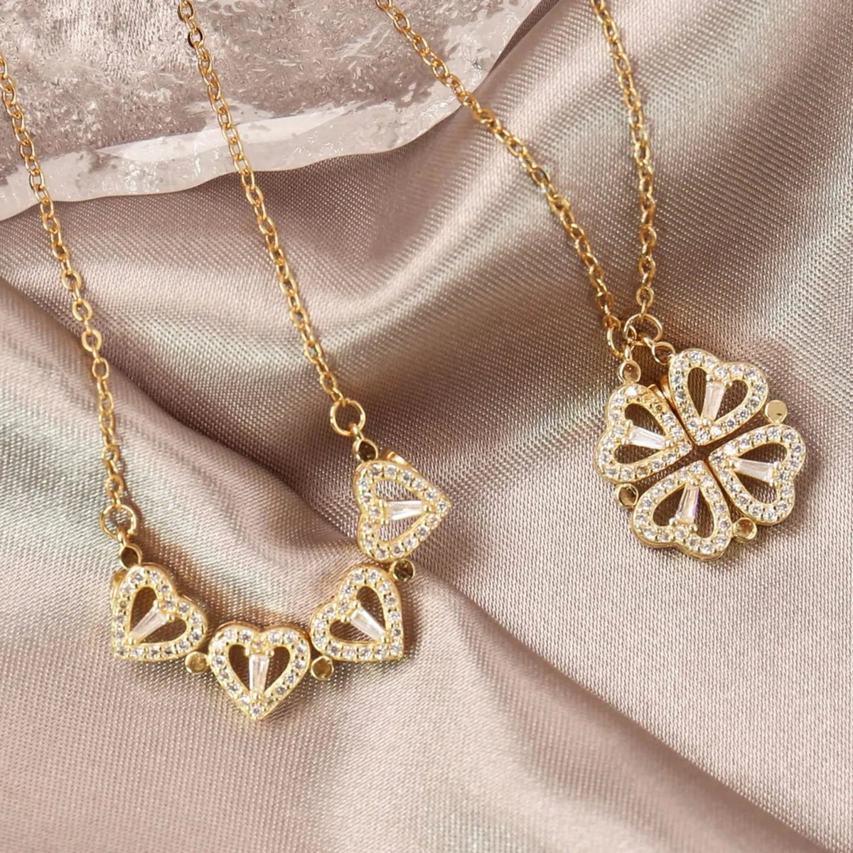 COLLAR TREBOL